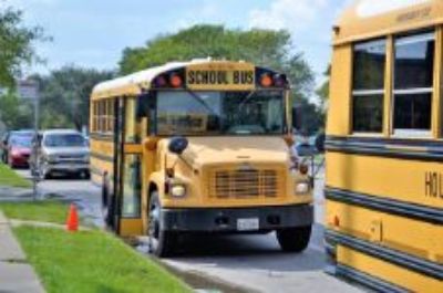 school-buses-2801134_640.jpg.2020-06-09-18-03-06